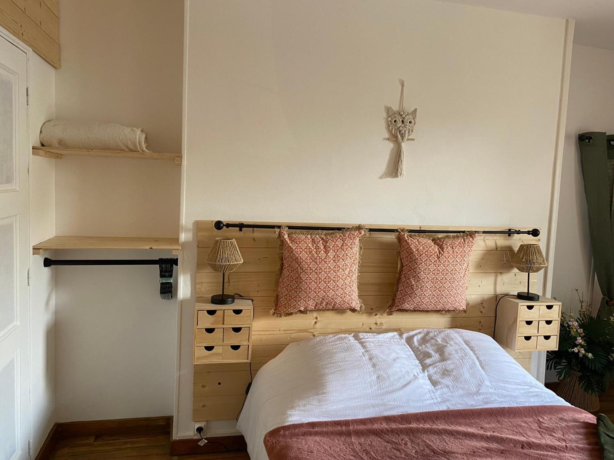 Bed and Breakfast La Pautiere Saint-Sauveur-Lendelin Номер фото
